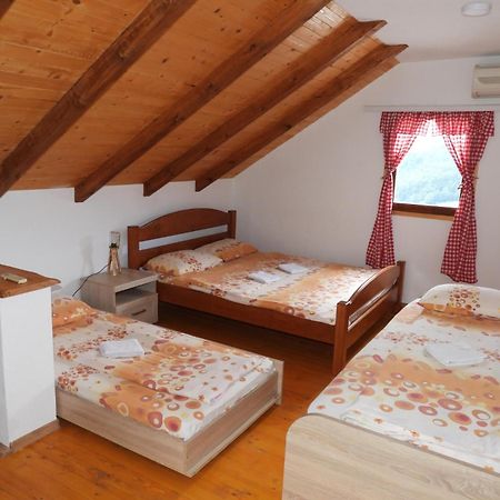 Etno Selo Zuric Villa โมจโคแวก ภายนอก รูปภาพ
