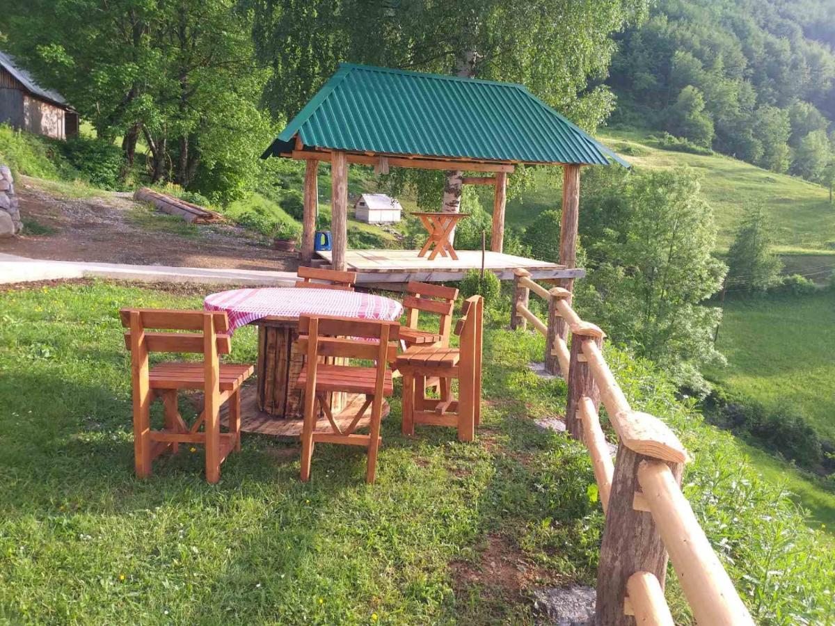 Etno Selo Zuric Villa โมจโคแวก ภายนอก รูปภาพ