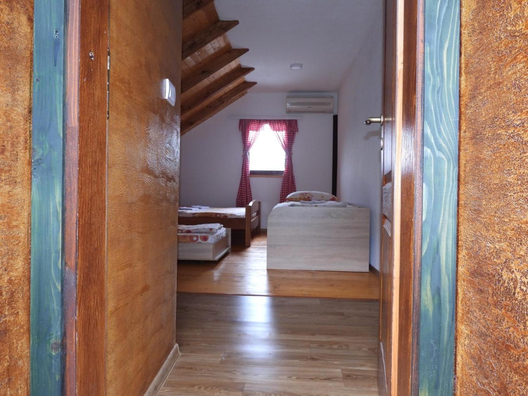 Etno Selo Zuric Villa โมจโคแวก ภายนอก รูปภาพ